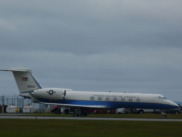 Beechcraft Duke (N60500) - Airforce?
