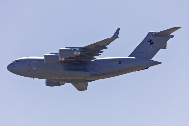 Boeing Globemaster III (A41213) - Royal Australian Air Force (A41-213) Boeing C-17A Globemaster III aerial display at the 2015 Warbirds Downunder Airshow at Temora.