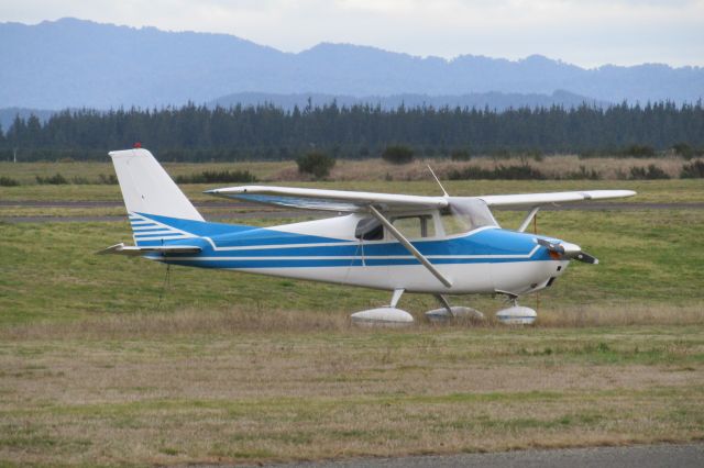 Cessna Skyhawk (ZK-BPT) - A detitled BPT doesn't seem to be going anywhere soon.