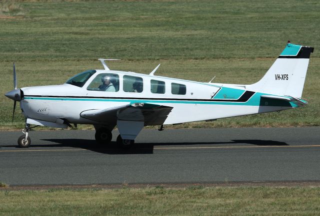 Beechcraft Bonanza (36) (VH-XFS)