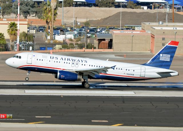 Airbus A320 (A669AW)