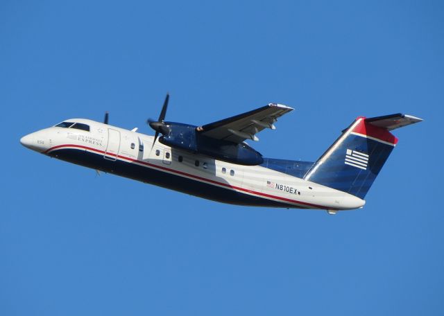 de Havilland Dash 8-100 (N810EX)