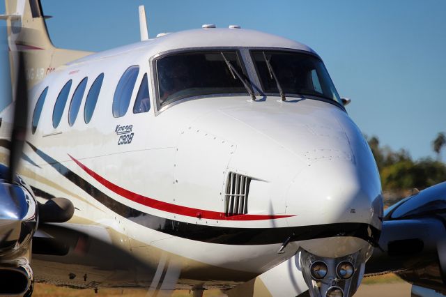 Beechcraft King Air 90 (N8096U)