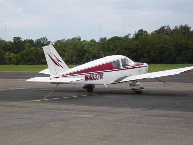 Piper Cherokee (N4637T)