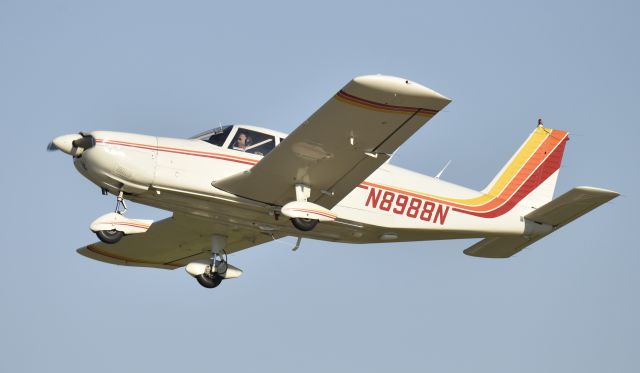 Piper Saratoga (N8988N) - Airventure 2017