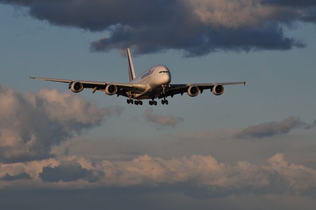 Airbus A380-800 (F-HPJB) - A380