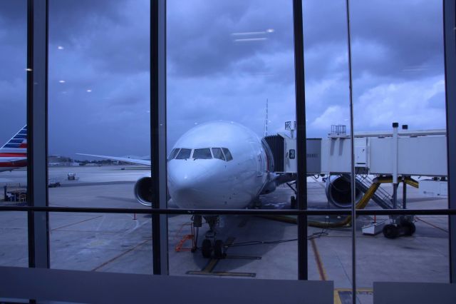 BOEING 777-300 (UNKNOWN) - Miami Intl