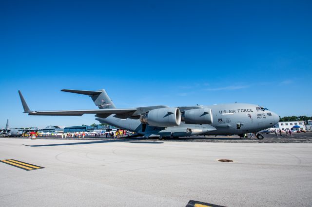 — — - Aircraft: Boeing C-17A Globemaster IIIbr /Registration: 99-0165br /445th Airlift Wingbr /2019 Toledo Airshow