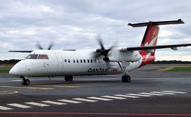 de Havilland Dash 8-300 (VH-SBG) - Qantaslink (Southern Australia Airlines) De Havilland Canada (Bombardier) DHC-8-315Q Dash 8 VH-SBG (cn 575) at Devonport Airport, Tasmania on 29 June 2021.