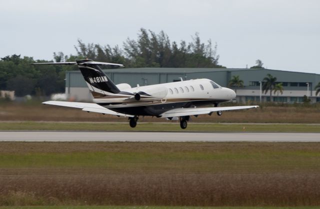 Cessna Citation CJ4 (N481AM) - Departing KAPF - runway 5