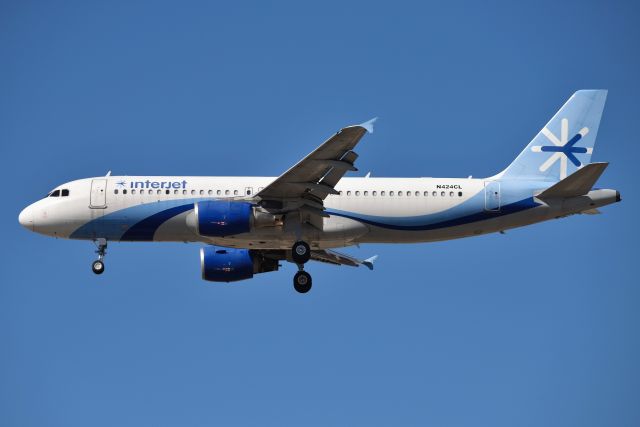 Airbus A320 (N424CL) - 23-L 10-14-20. Note tail #. Ex-Interjet A320 N424CL arriving from LCQ yesterday. At first I was hoping it would be a A320 ACJ. I could not find any photos of this tail number online, but previous tail numbers were: XA-DOS with Interjet, OE-IAX with AerCap, and 9K-EAE with Wataniya Airways (What, who? Never heard of those guys before) Currently owned by Carlyle Aviation, so I suspect it’s a lease return, coming to IND, getting inducted over at AAR for some kind of mx or lease return inspection, as Carlyle Aviation is an aircraft leasing and management company.