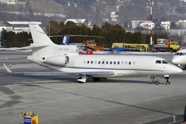 Dassault Falcon 7X (M-IAMI)