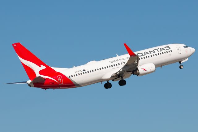 Boeing 737-800 (VH-VXE)