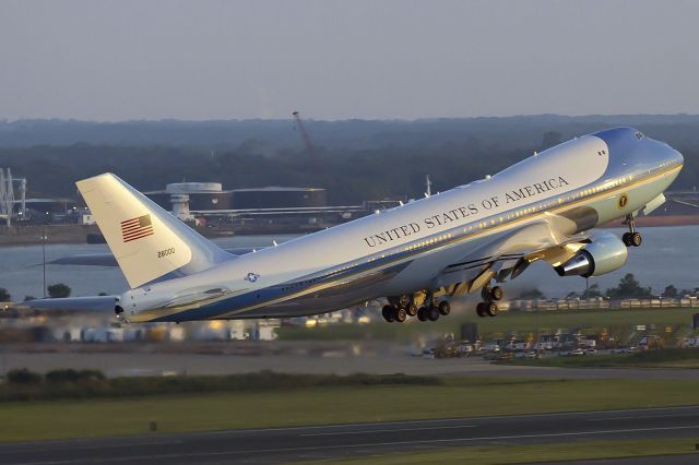 Boeing 747-200 (82-8000) - July 14, 2015