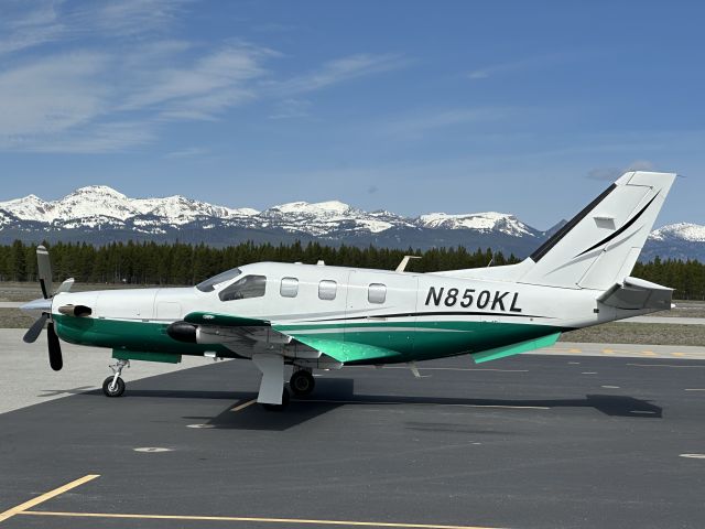 Socata TBM-850 (N850KL) - West Yellowstone