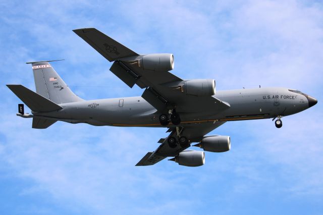 Boeing C-135FR Stratotanker (57-1453)