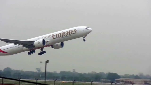 Boeing 777-200 — - boeing 777 taking off from lahore airport br /Airport: Opla/Lhebr /Airline : Emiratesbr /Plane : Boeing777