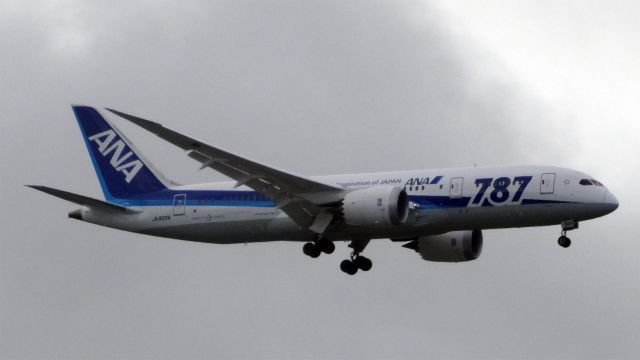 Boeing 787-8 (JA822A) - JA822A approaching KSJC, Feb 27,2015