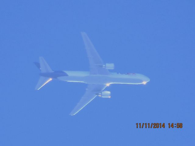 BOEING 767-300 (N101FE) - FedEx flight 900 from MEM to SEA over Baxter Springs Kansas (78KS) at 34,000 feet.