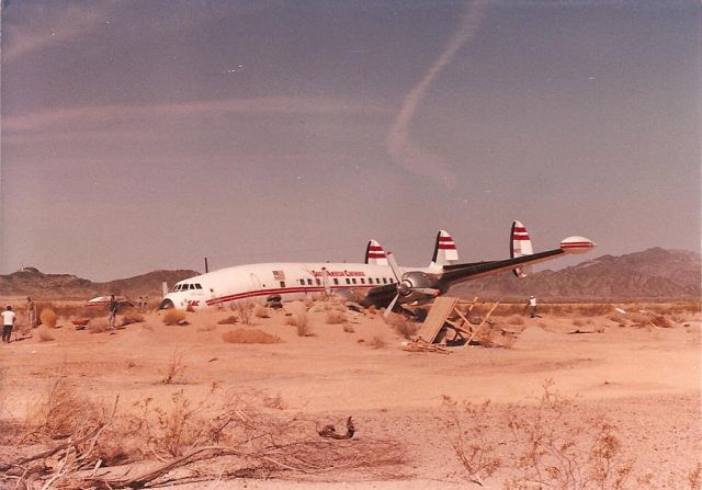 Lockheed EC-121 Constellation (N6937C)