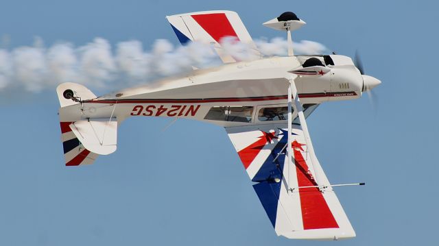 CHAMPION Decathlon (N124SG) - A 2008 Super Decathlon performing at the Friday afternoon airshow. br /br /7/28/23