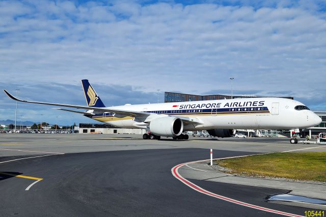 Airbus A350-900 (9V-SMO) - SQ297 ready to go home to SIN