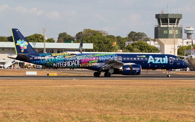 EMBRAER ERJ-190-400 (PR-PJN)