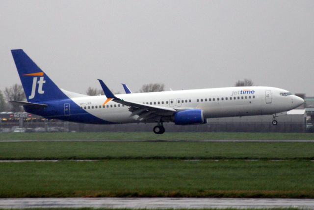 Boeing 737-800 (OY-JYB) - On short finals for rwy 09L on 26-Mar-24 operating Scandinavian Airlines flight SAS1517 from EKCH.