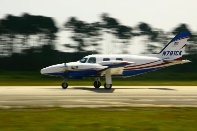 Piper Cheyenne 2 (N781CK) - PA-31T/PAY2 landing at Kcrg