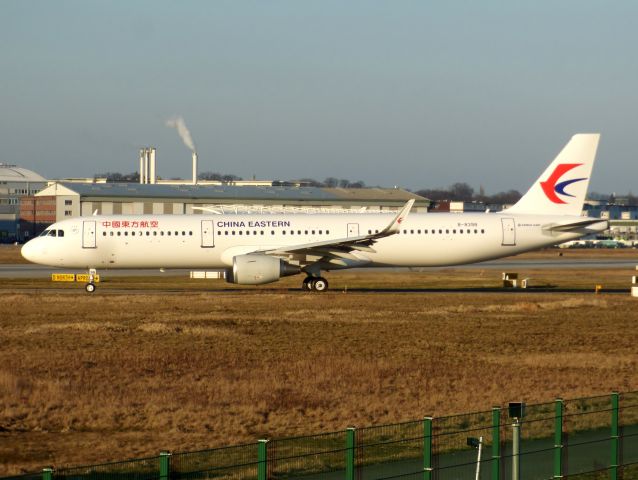 Airbus A321 (B-8398)