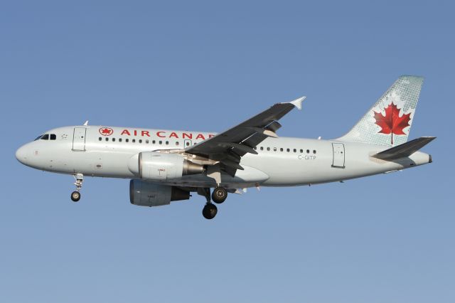 Airbus A319 (C-GITP) - January 3, 2009 - landed Toronto