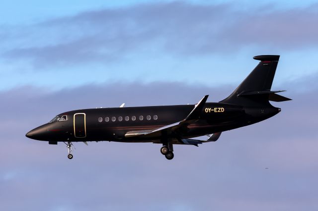 Dassault Falcon 2000 (OY-EZD)