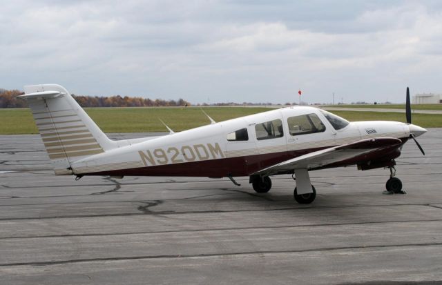 Piper Turbo Arrow 4 (N920DM) - (C) Gary Starcher, 2010-10-29, KCAK