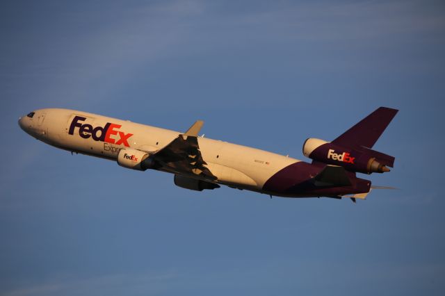 Boeing MD-11 (N603FE)