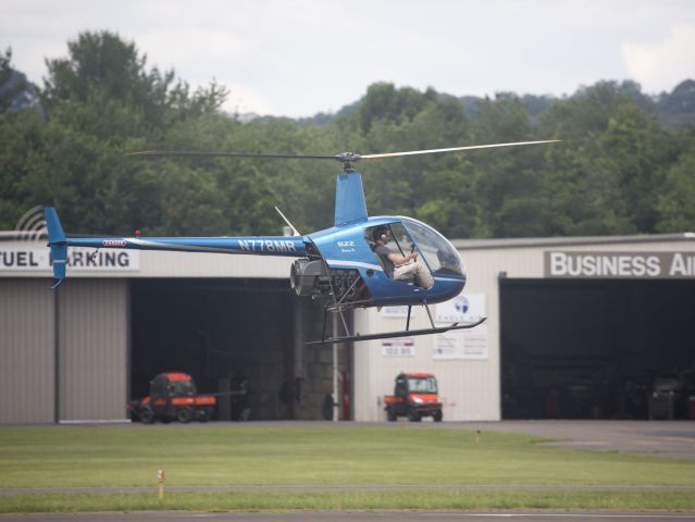 Robinson R-22 (N778MR) - Flight training | 17 June 2015.