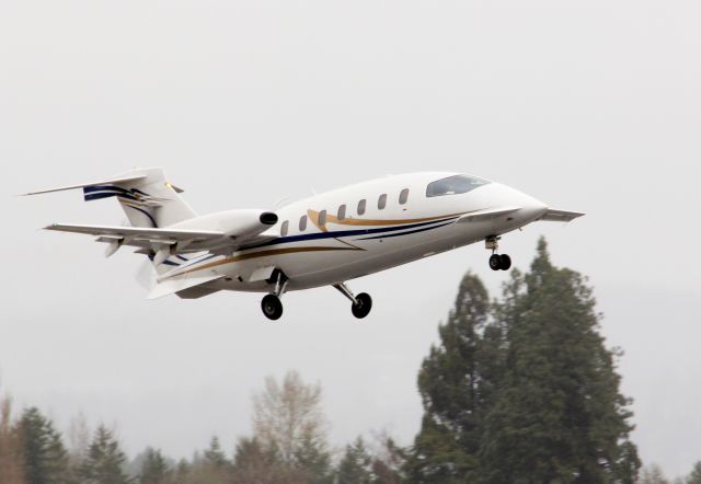 Piaggio P.180 Avanti (N169SL) - Piaggio P.180 Avanti departing RWY 13 KHIO Hillsboro OR