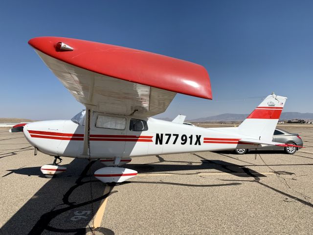 Cessna Skyhawk (N7791X)