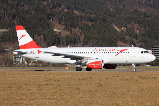 Airbus A320 (OE-LBQ)