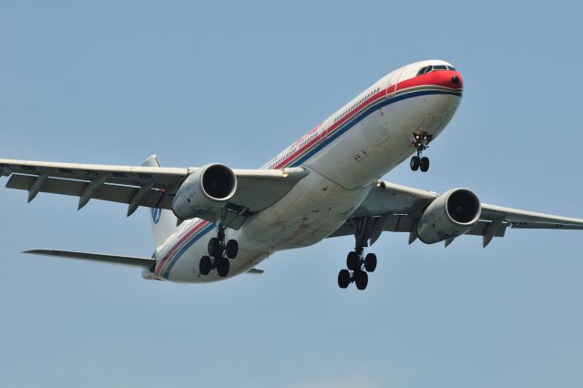 Airbus A330-300 (B-6119) - 2011/5/8