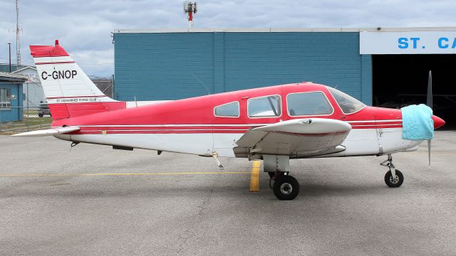 Piper Cherokee (C-GNOP)