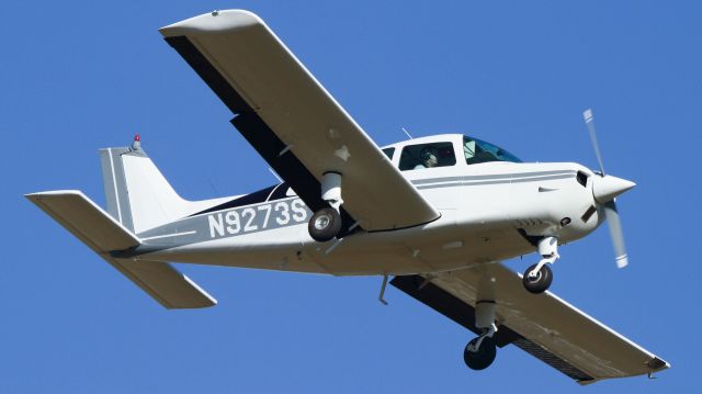 Beechcraft Sundowner (N9273S) - Sundowner belonging to Castle arriving