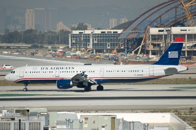 Airbus A321 (N174US)