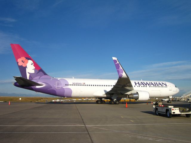 N590HA — - Parked at DIA cargo, this 767 was a charter by the Oakland Raiders to fly in to DIA and play the Broncos.