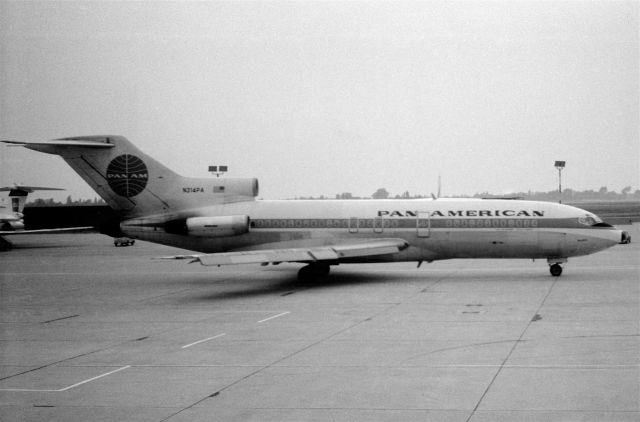 Boeing 727-100 (N314PA) - 1966 at Düsseldorf (EDDL)