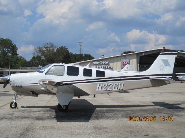 Beechcraft Bonanza (36) (N22GH)