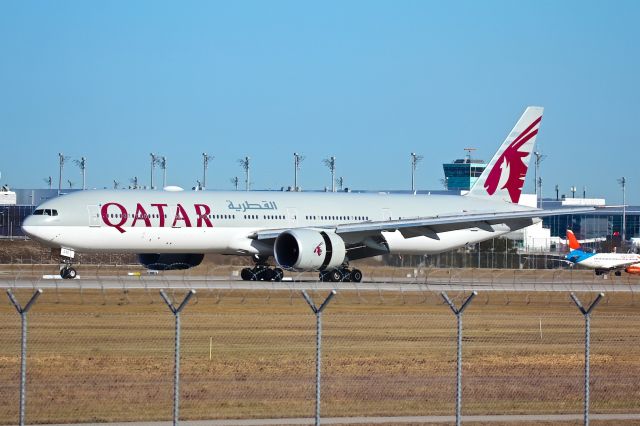 Boeing 777-200 (A7-BAM)