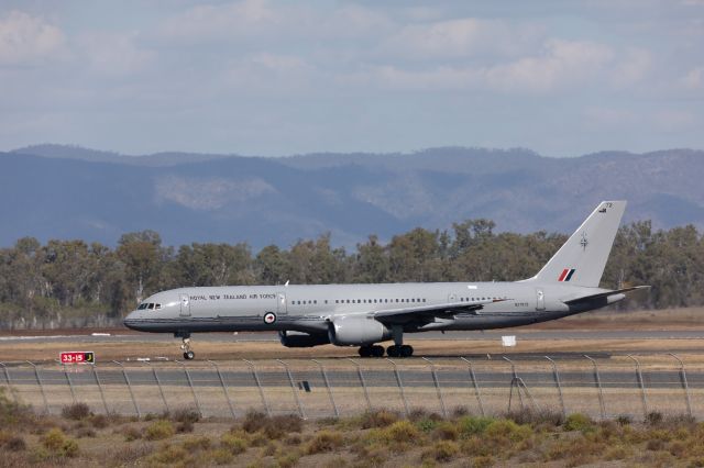 Boeing 757-200 (ANZ7572) - RNZAF