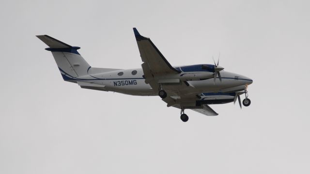 Beechcraft Super King Air 350 (N350MG)
