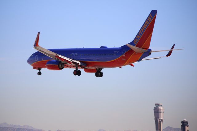 Boeing 737-800 (N8313F) - 2 Dec 15