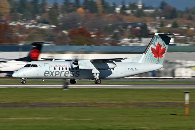 de Havilland Dash 8-300 (C-GLTA)